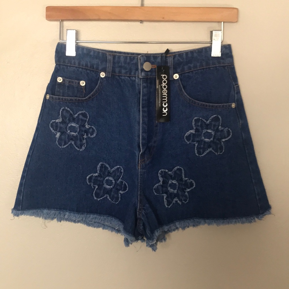 NEW Papermoon Jean Shorts. Small